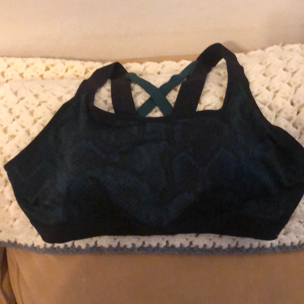 Green & Black snake print sports bra